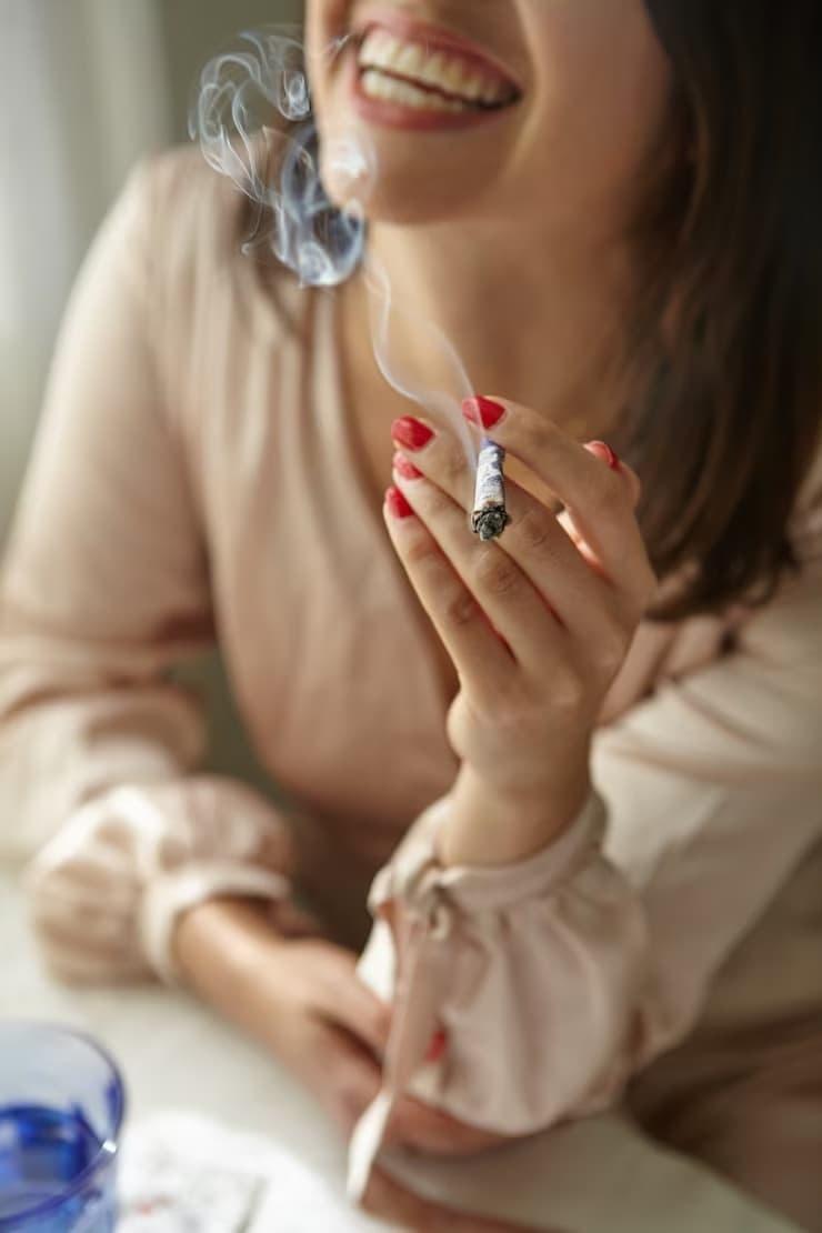 E papierosy top choices and electronic cigarette price in UAE for E papierosy enthusiasts