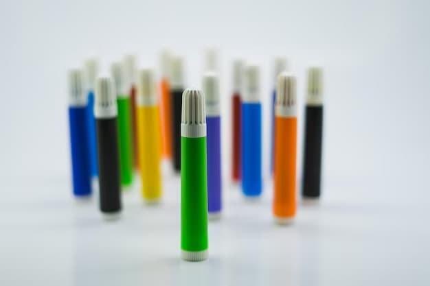 E-Shisha Buyer Guide and Top Picks for a realistic looking e cigarette That Delivers an Authentic Vaping Experience