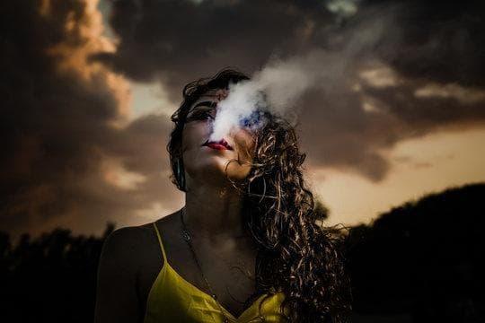 Where to xem trực tiếp bóng đá hôm nay and How to Spot e-cigarette ads in Live Streams